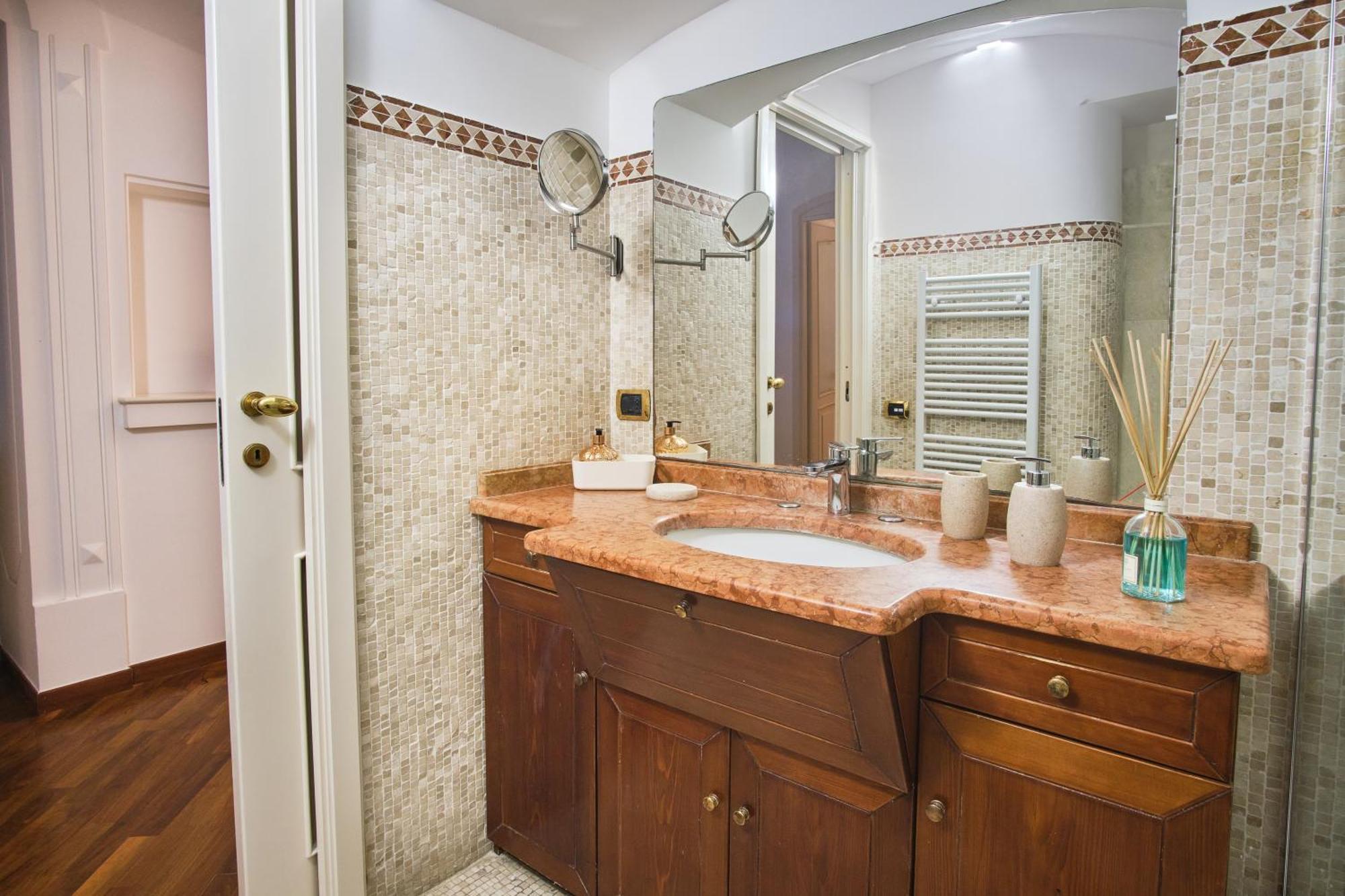 Pink Star Napoli Luxury Apartment מראה חיצוני תמונה