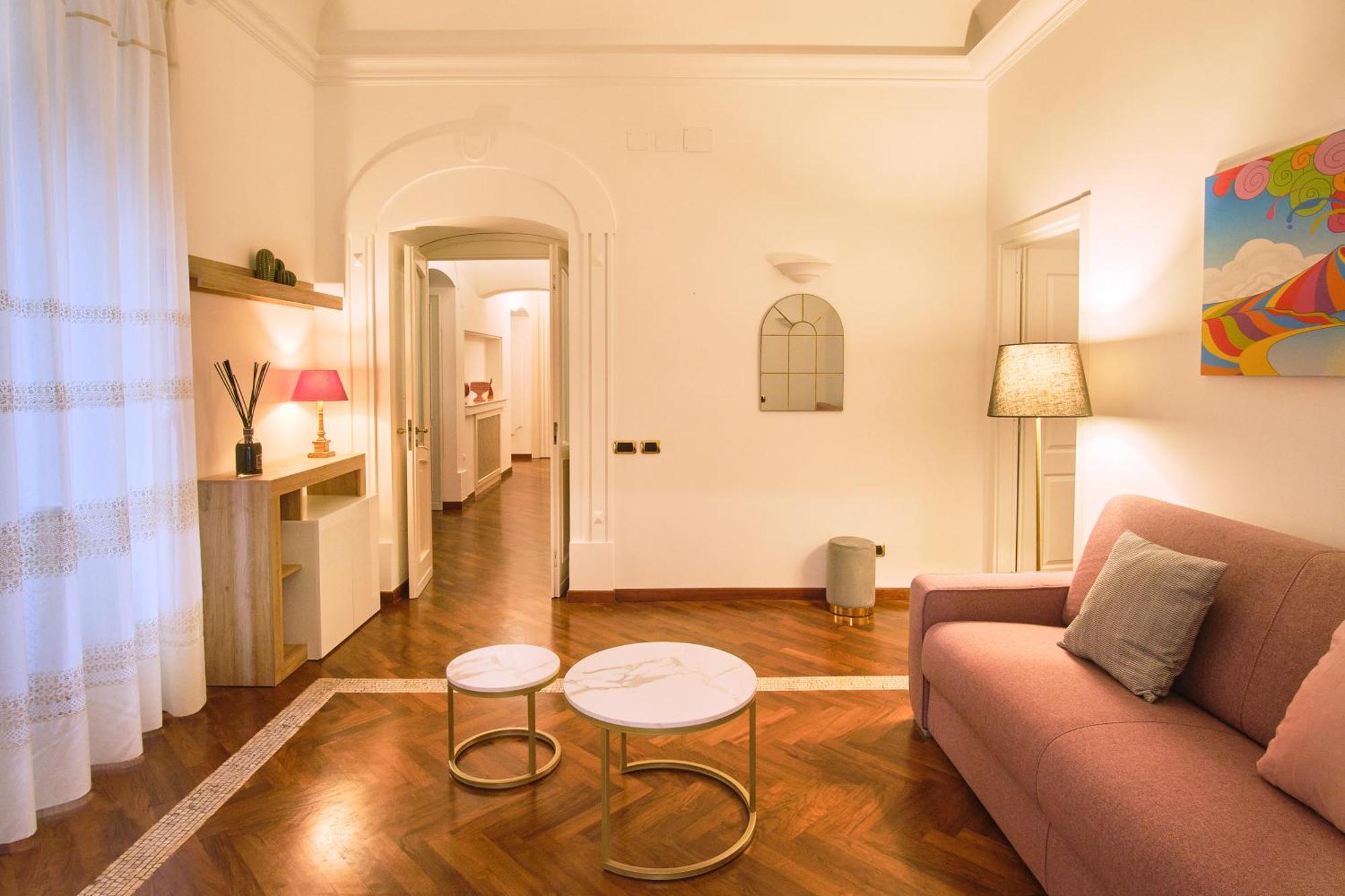 Pink Star Napoli Luxury Apartment מראה חיצוני תמונה