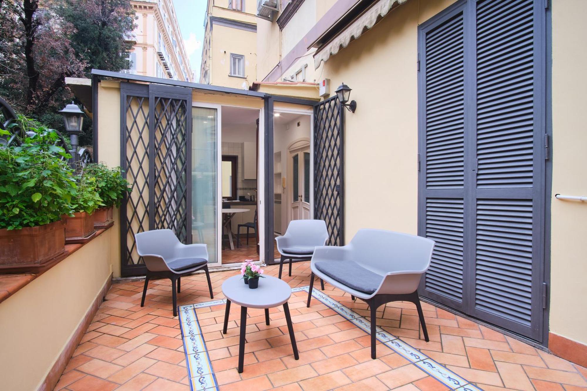 Pink Star Napoli Luxury Apartment מראה חיצוני תמונה